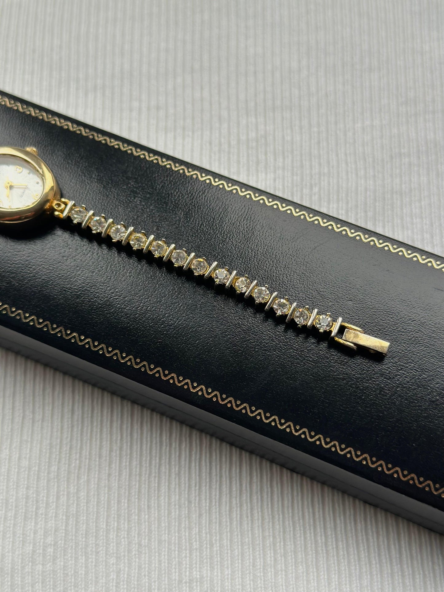 Montre vintage Yues Renoir