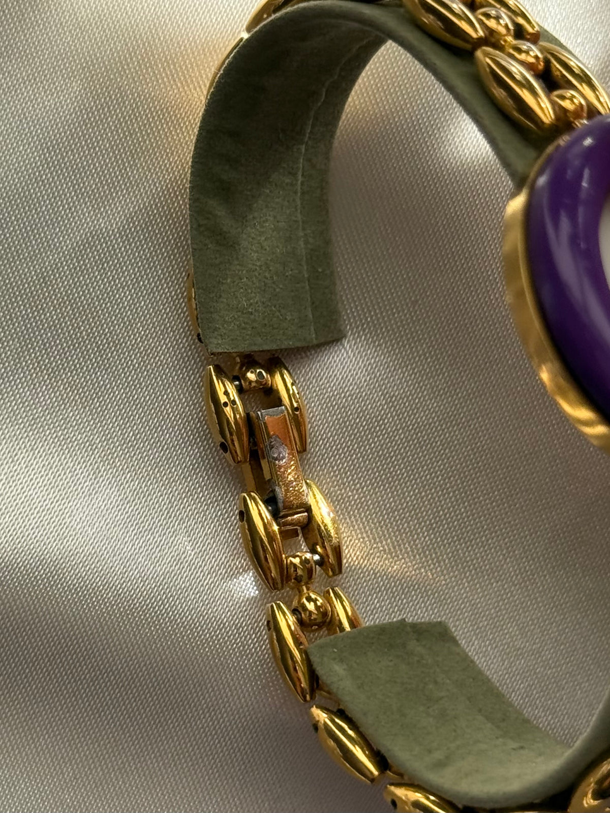 Vintage Gucci 1200L Watch with 6 Interchangeable Bezels – photo 14