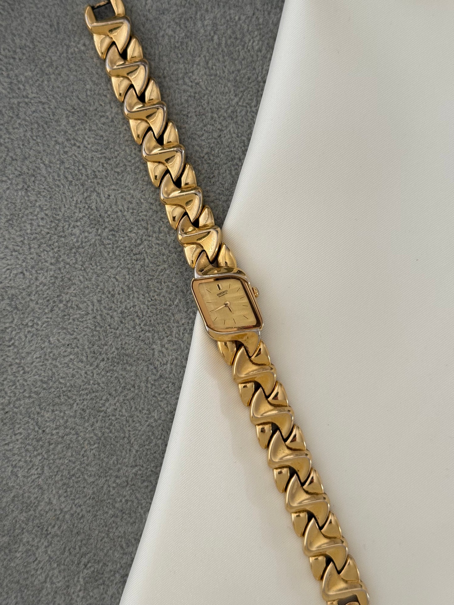 Vintage Asymmetric Seiko Watch