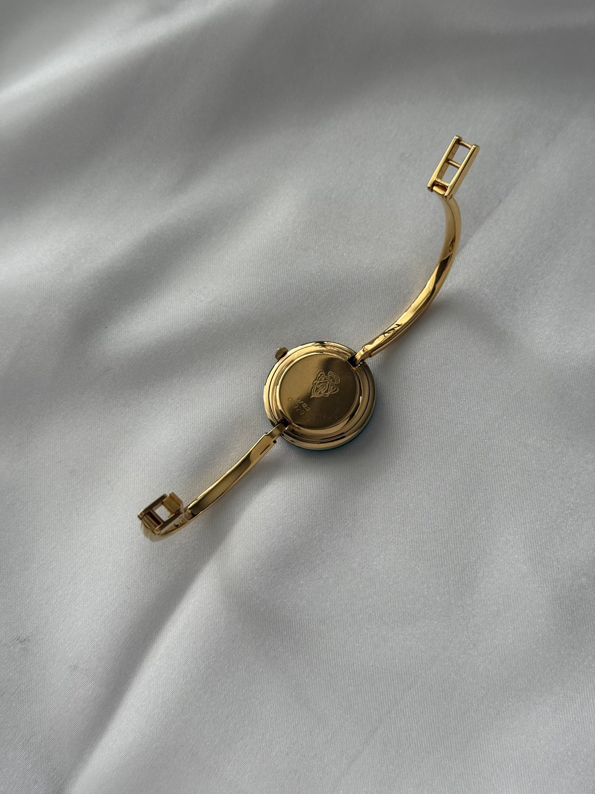Vintage 1100L Gucci Watch