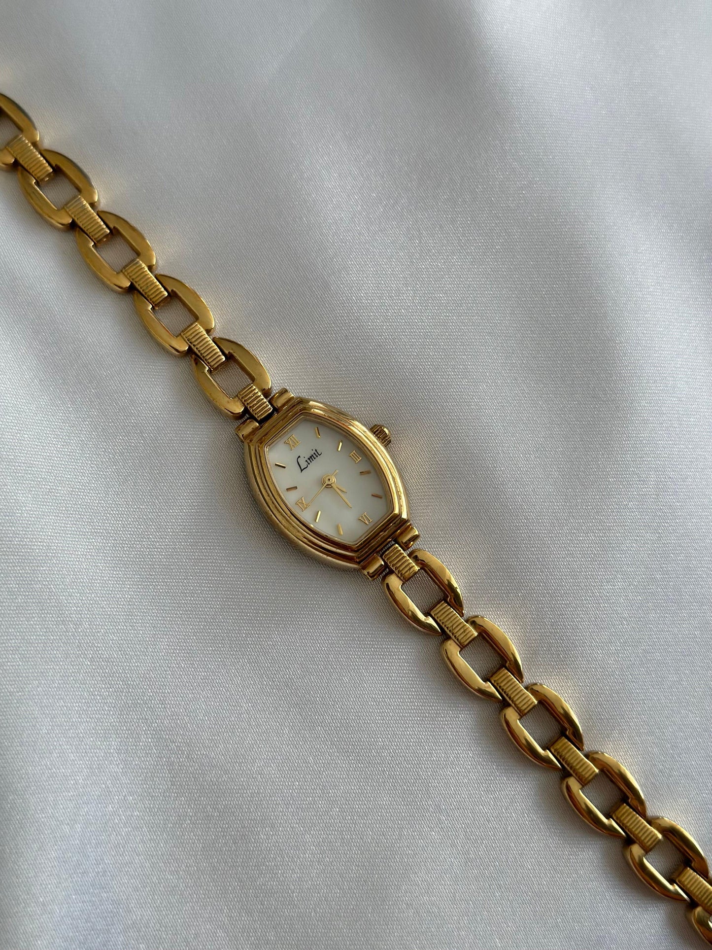 Montre Limite Vintage