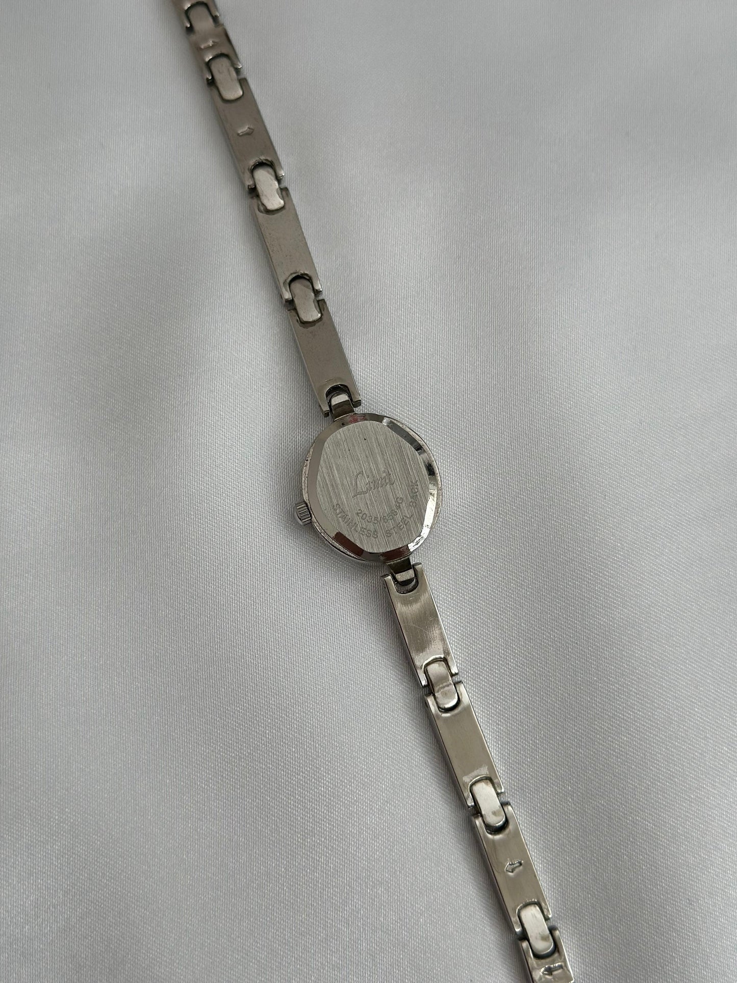 Montre Limite Vintage