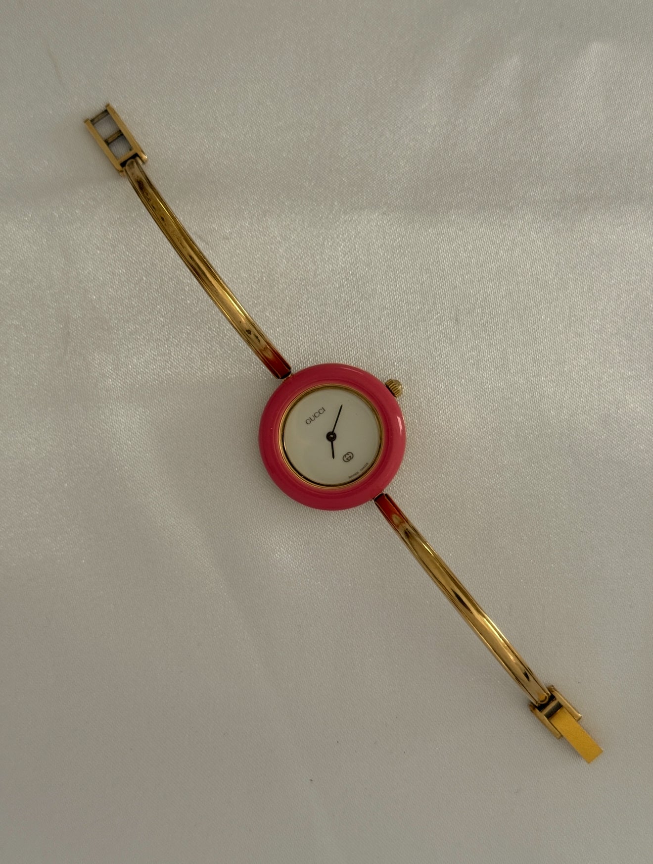Vintage 1100L Gucci Watch