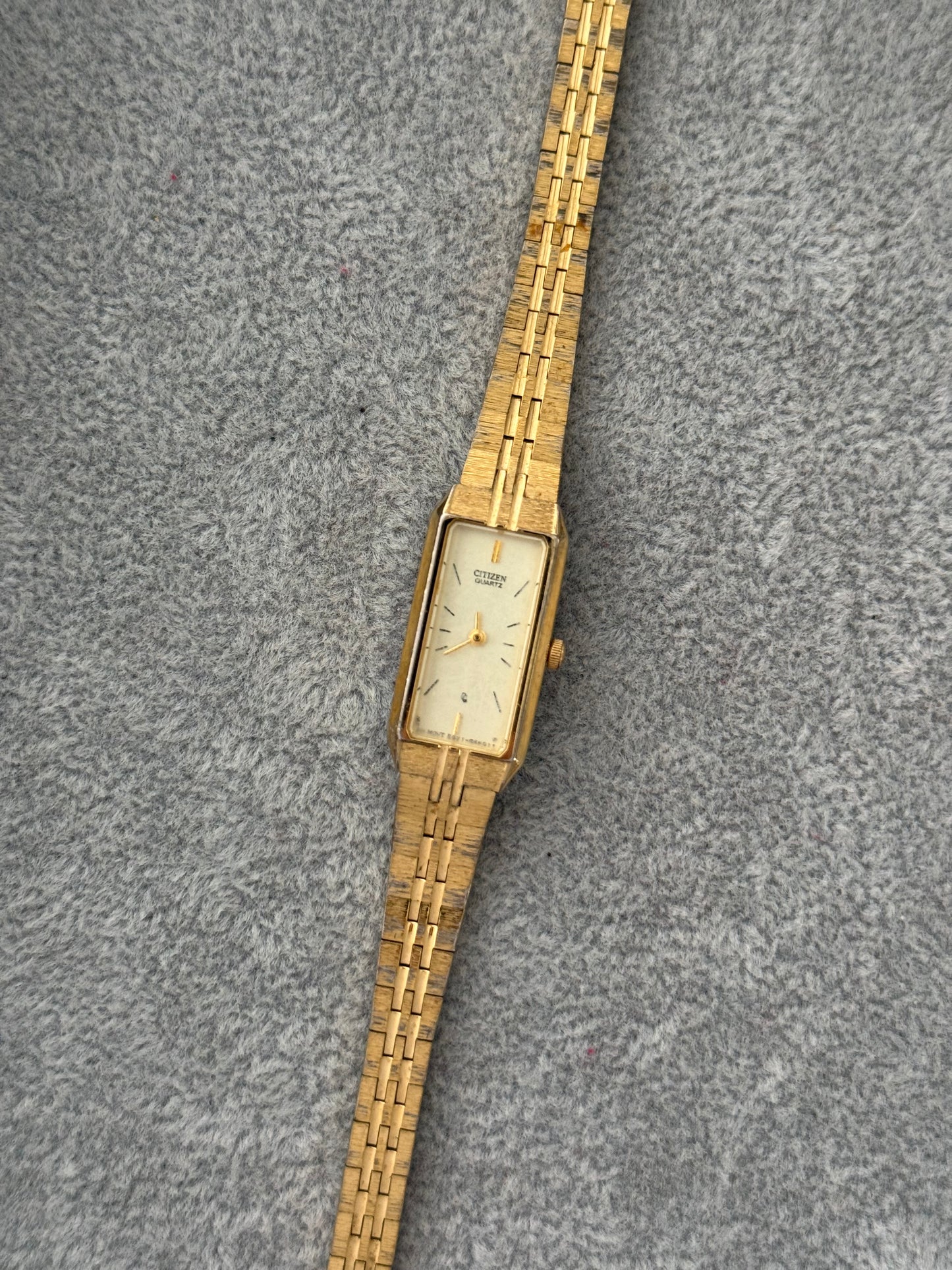 NW 1980’s Vintage Citizen Tank