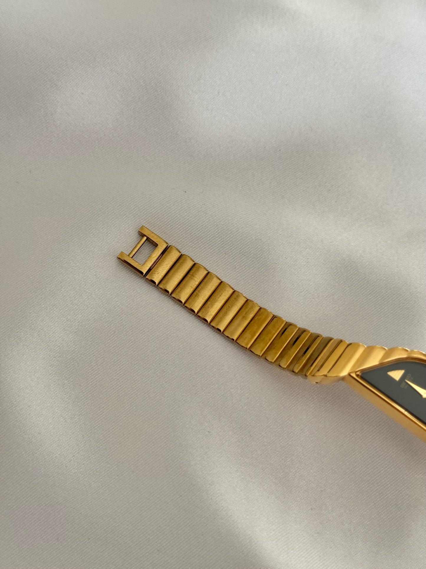 Rare Vintage Half Moon Seiko Watch