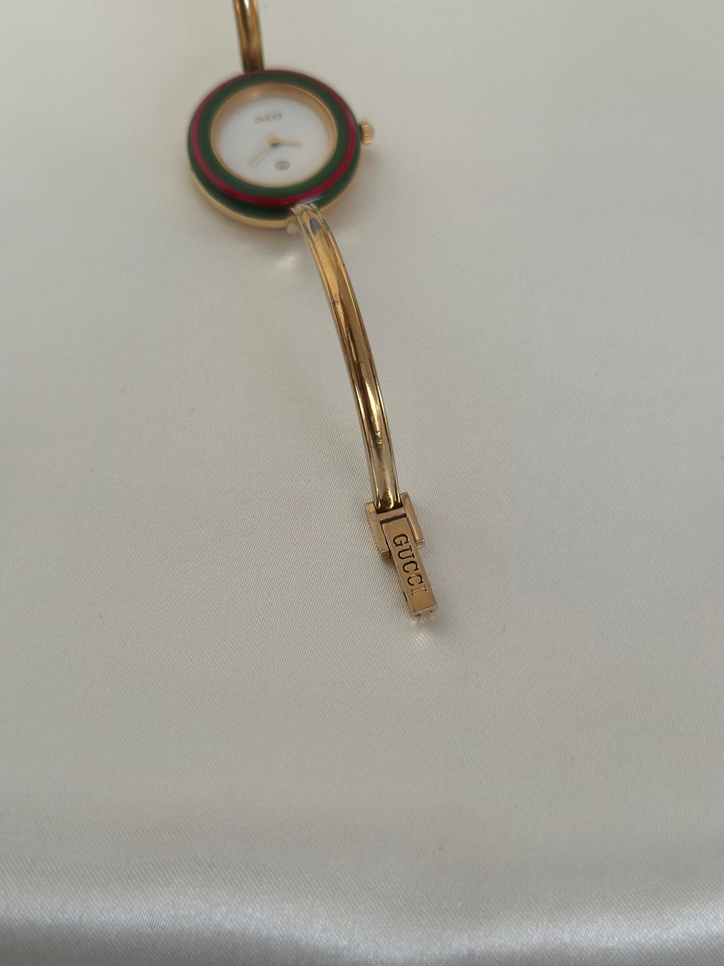 Vintage 1100L Gucci Watch