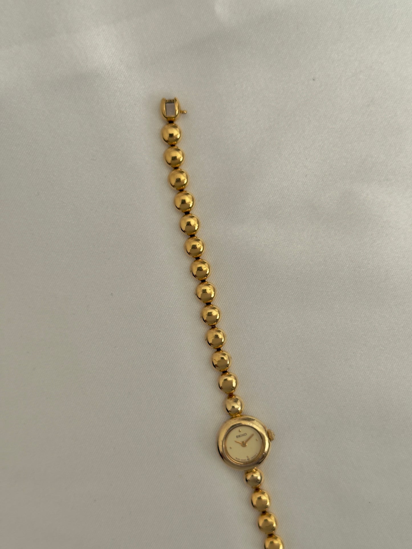 Rare Vintage Dainty Seiko Watch
