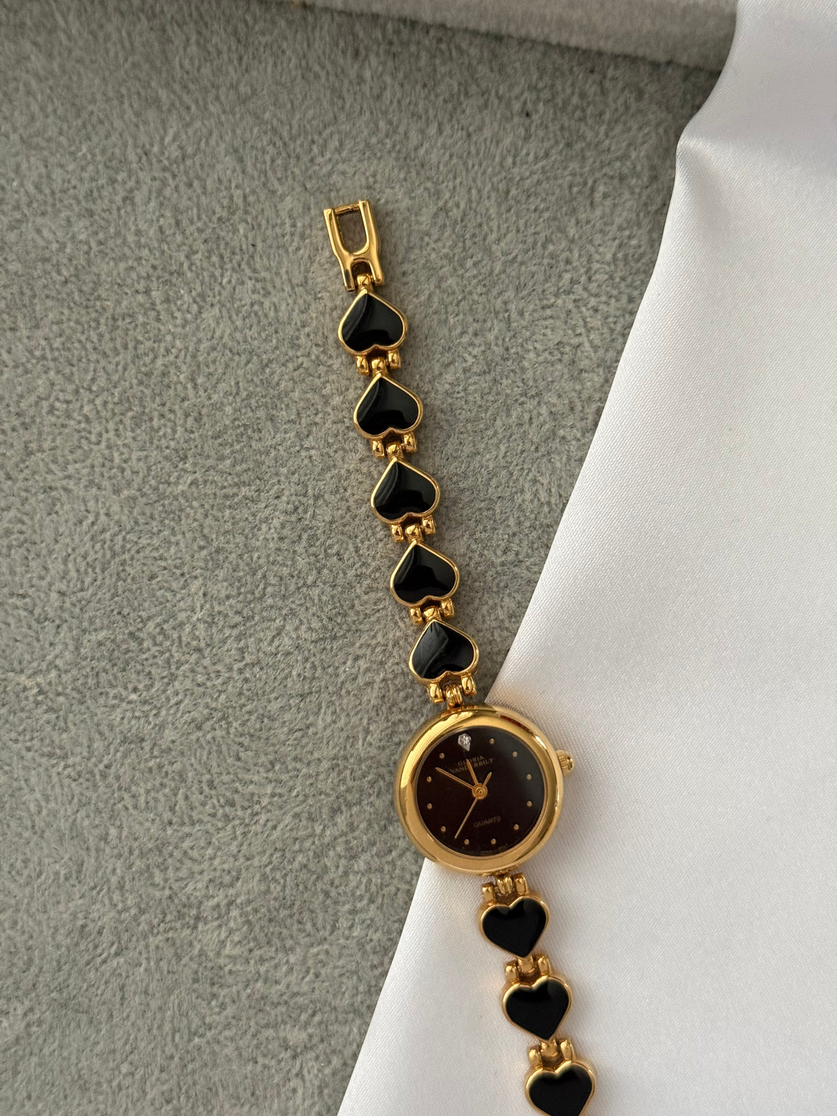 Vintage Black Heart Link Bracelet Watch – photo 3