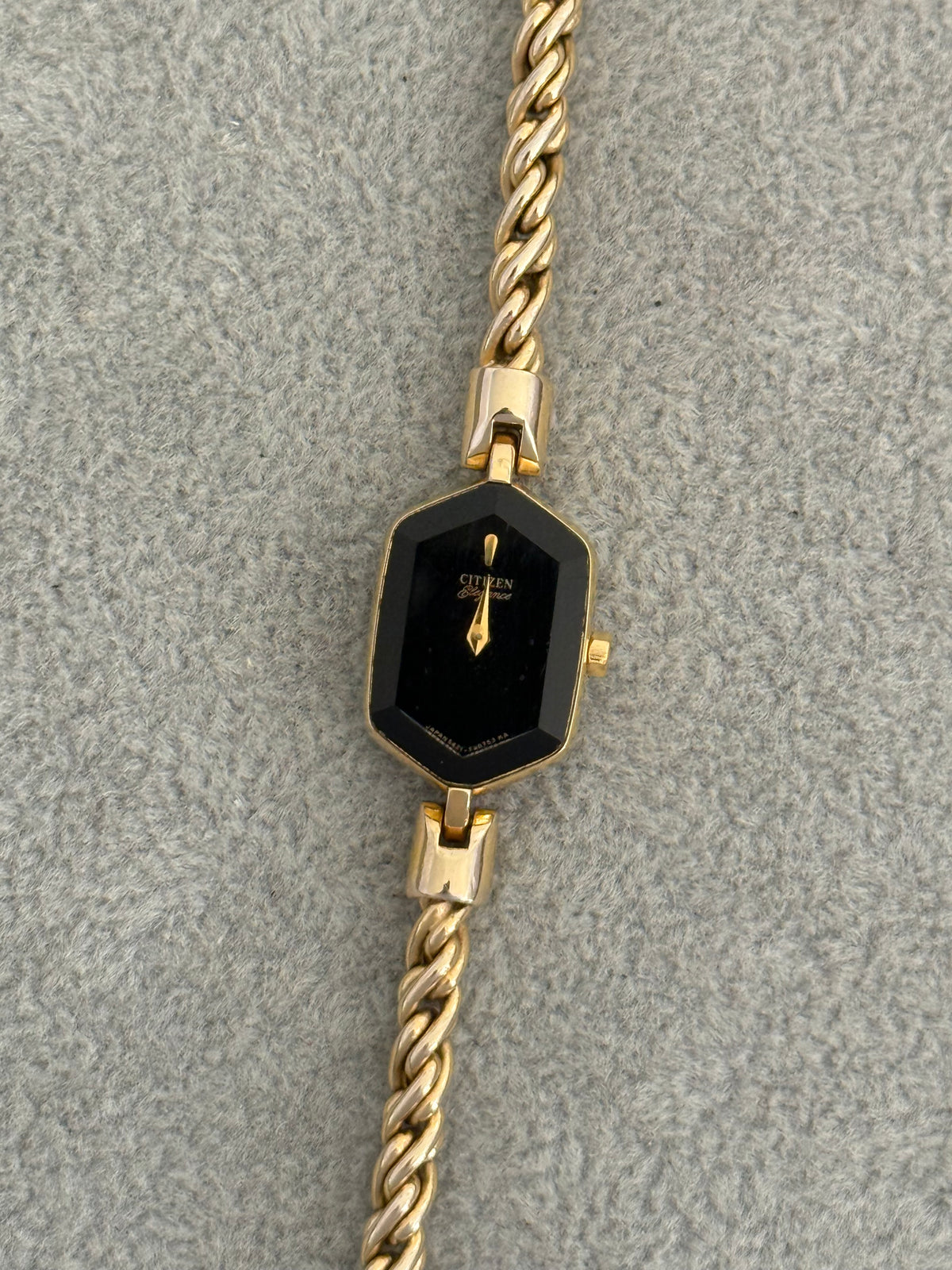 Very Rare Black Dial Vintage Citizen Elegance Watch – photo 5