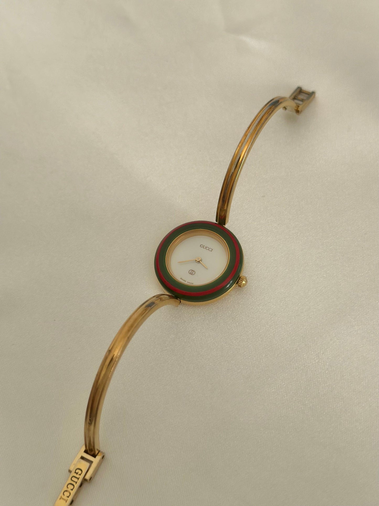 Vintage 1100L Gucci Watch