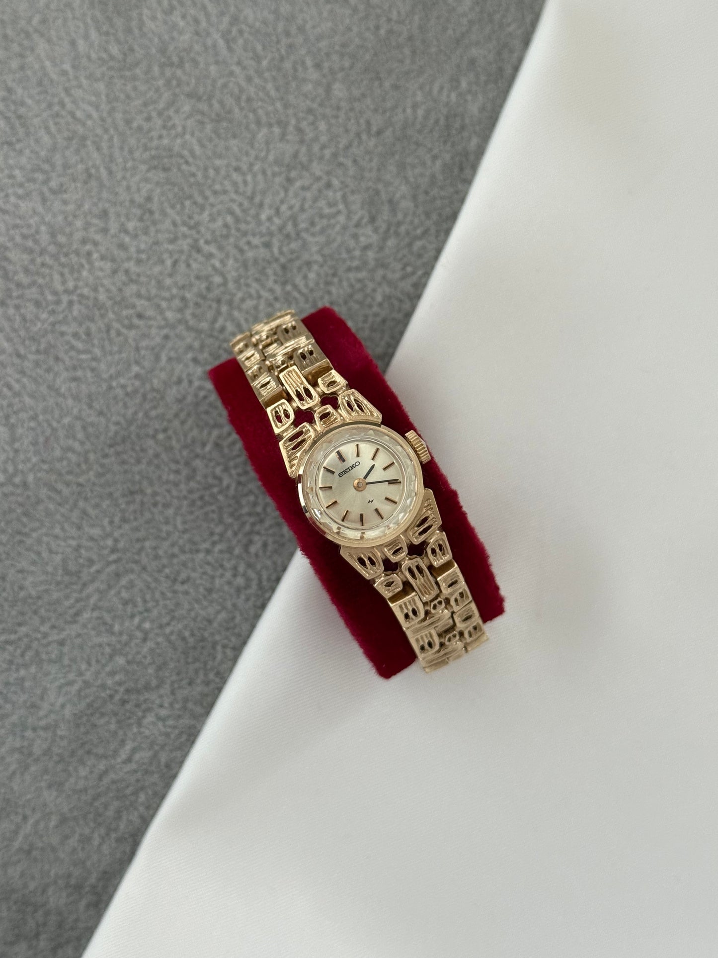 Never Worn 1977 Seiko Watch