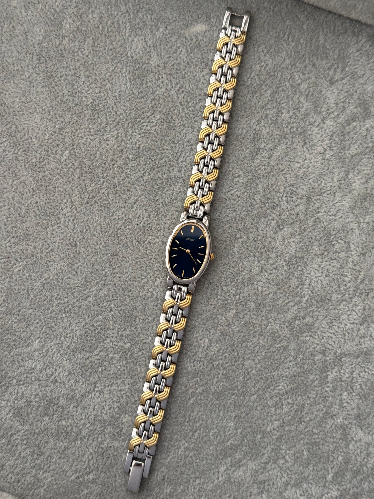 Vintage 1990 ‘Deep Navy’ Dial Two-Tone Seiko Watch 1N00-6L90 (Special ref. 000015)