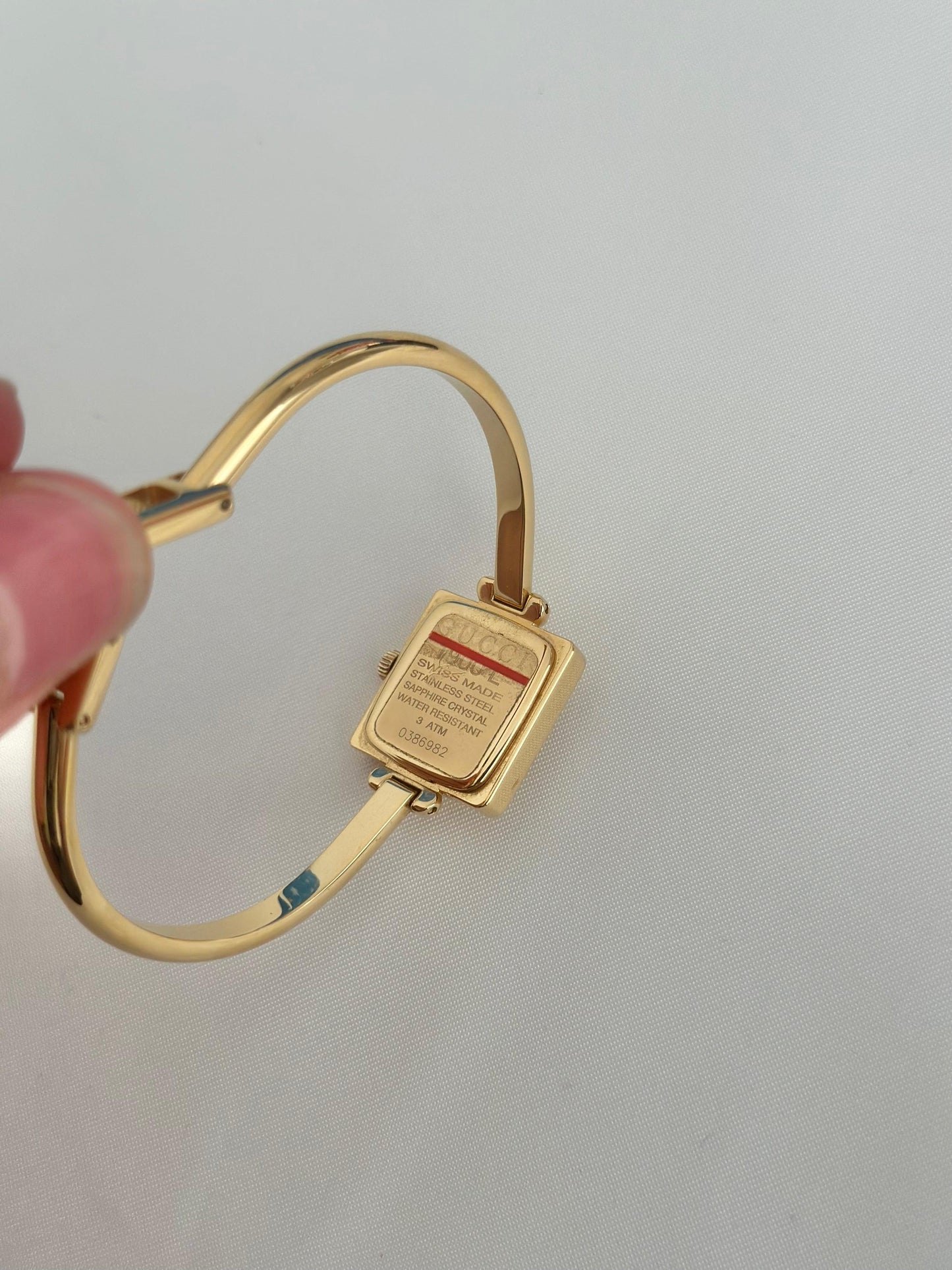 Vintage 1900L Gucci Watch