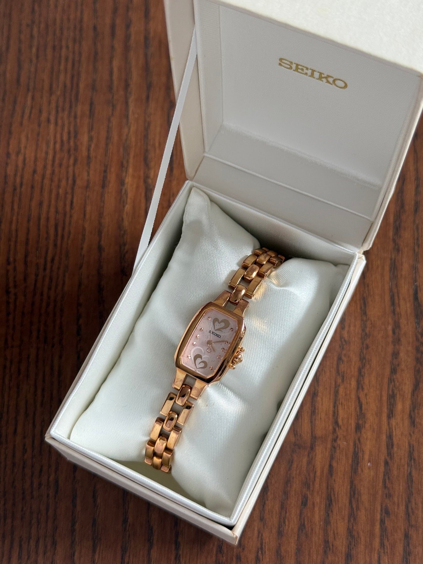 Very Rare & Boxed Special Edition Rose Gold Hearts Seiko Watch 1N01-0PD0