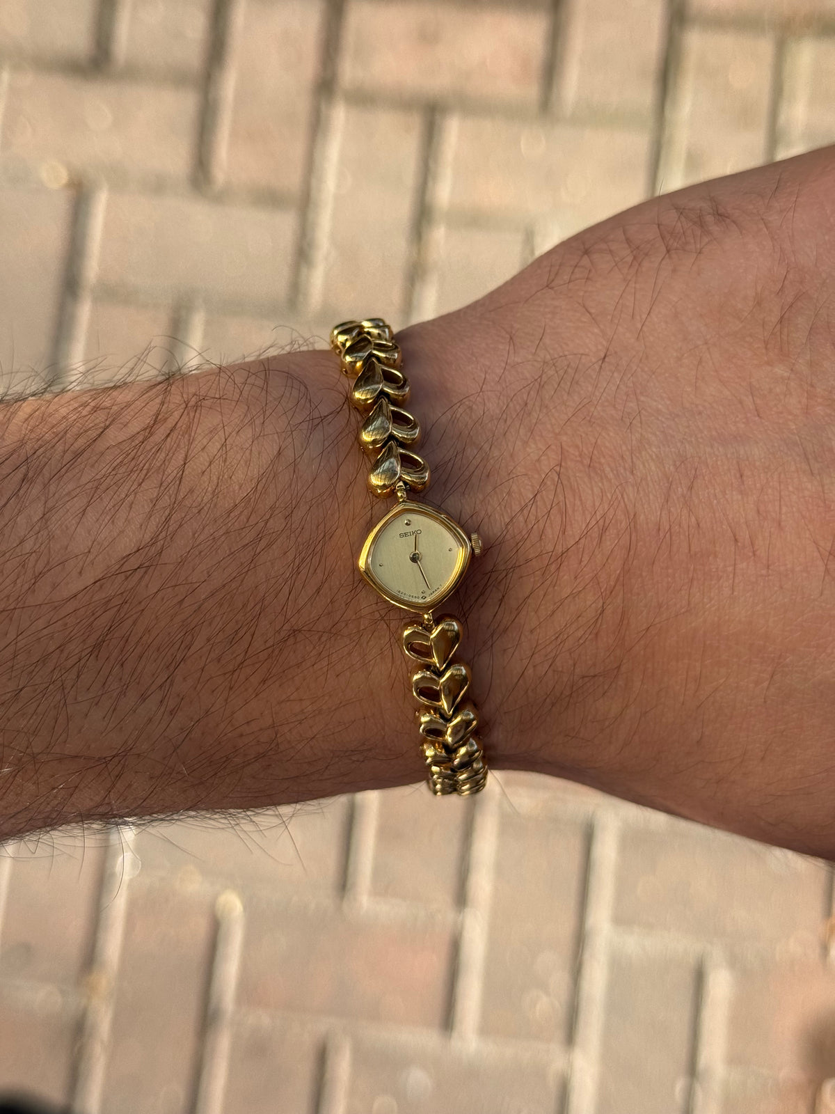 Special 1985 Gold Heart-Bracelet Seiko Watch 1E20-5280 – photo 7