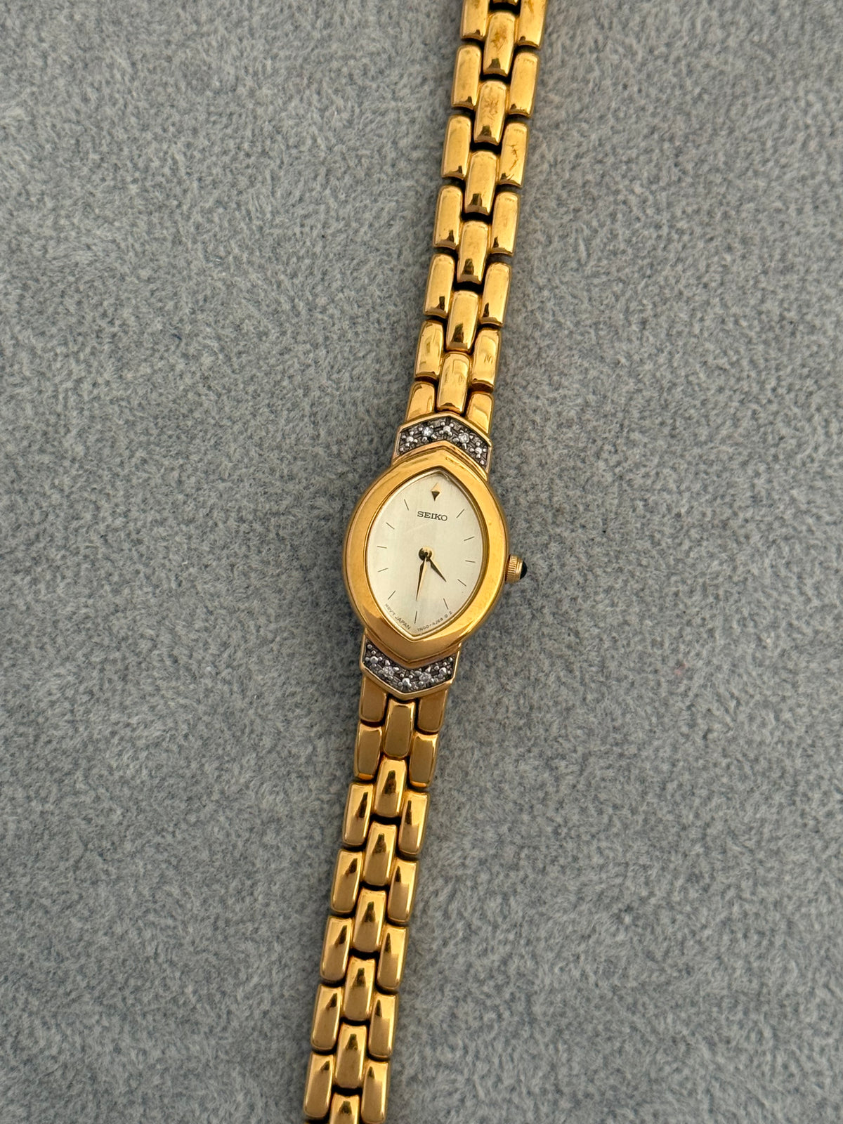 Rare Vintage 1995 Diamond Bezel Seiko Watch 1N00-6E79