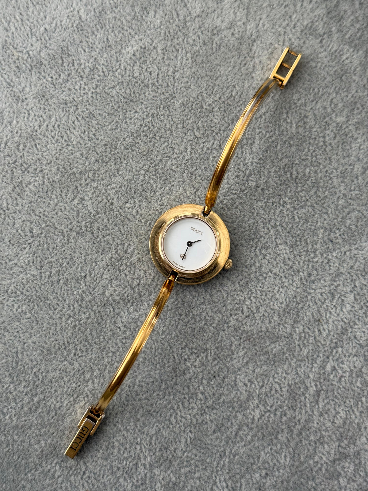 Vintage 1100L Gucci Watch