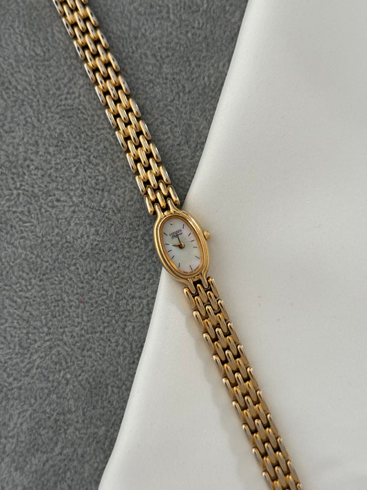 Dainty Vintage Citizen Elegance Watch