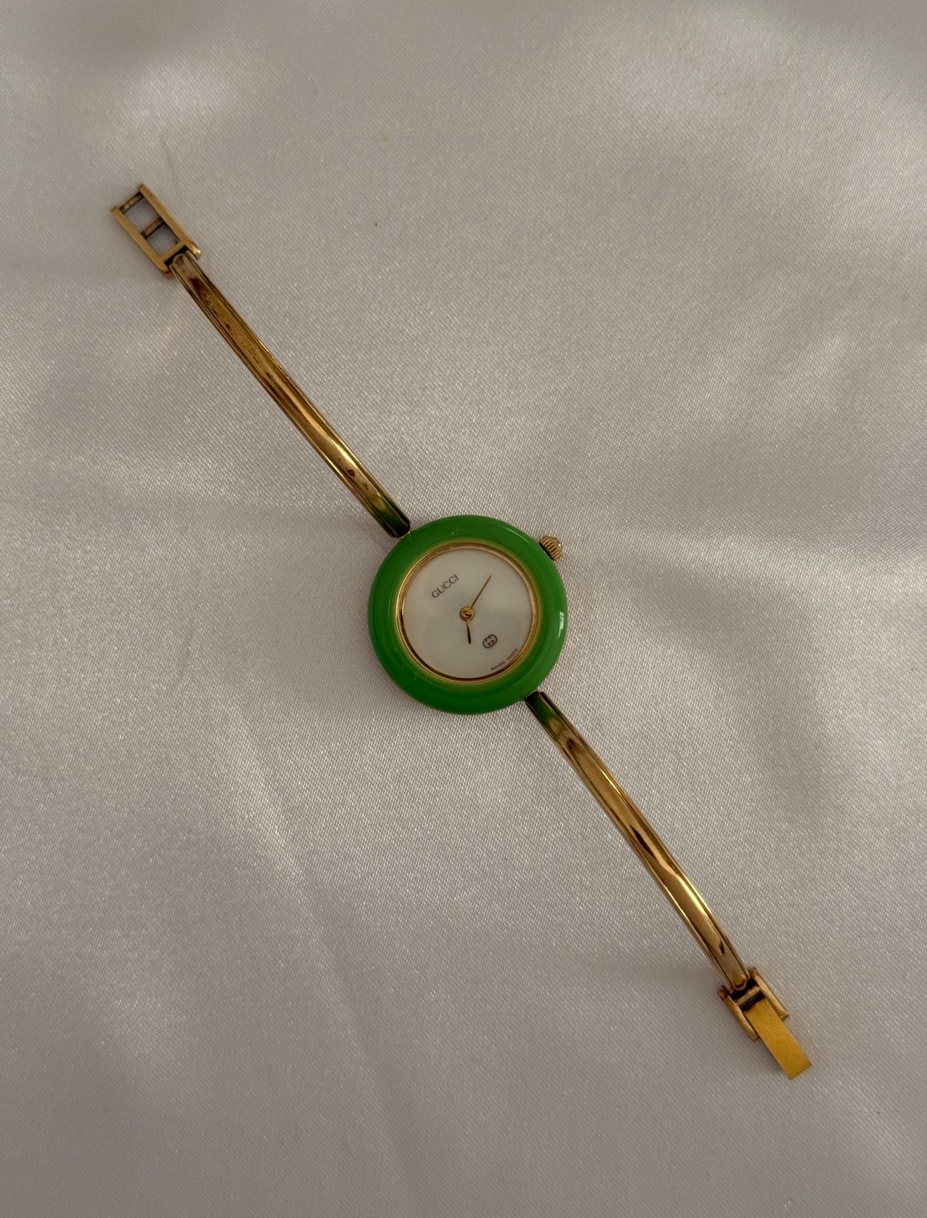 Vintage 1100L Gucci Watch