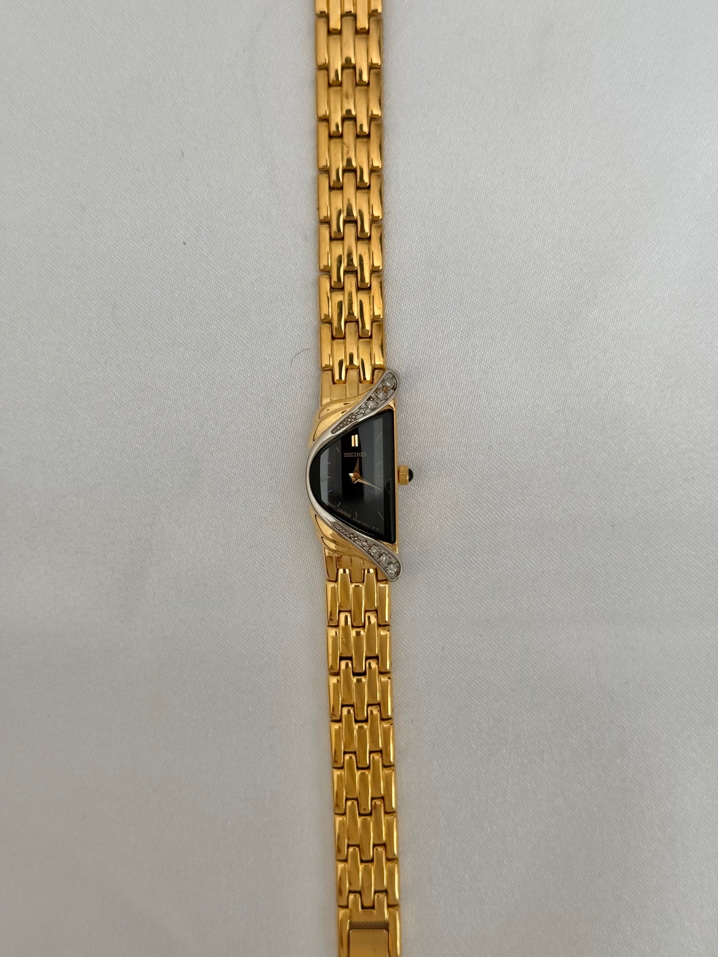 Rare Vintage Asymmetric Seiko Watch
