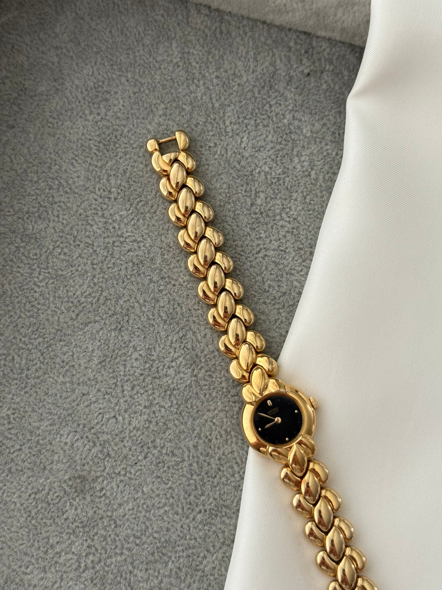 Cute Vintage Seiko Watch