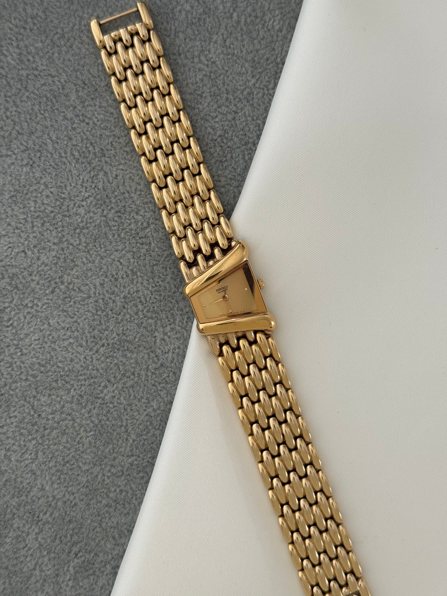 Vintage Asymmetric Seiko Watch