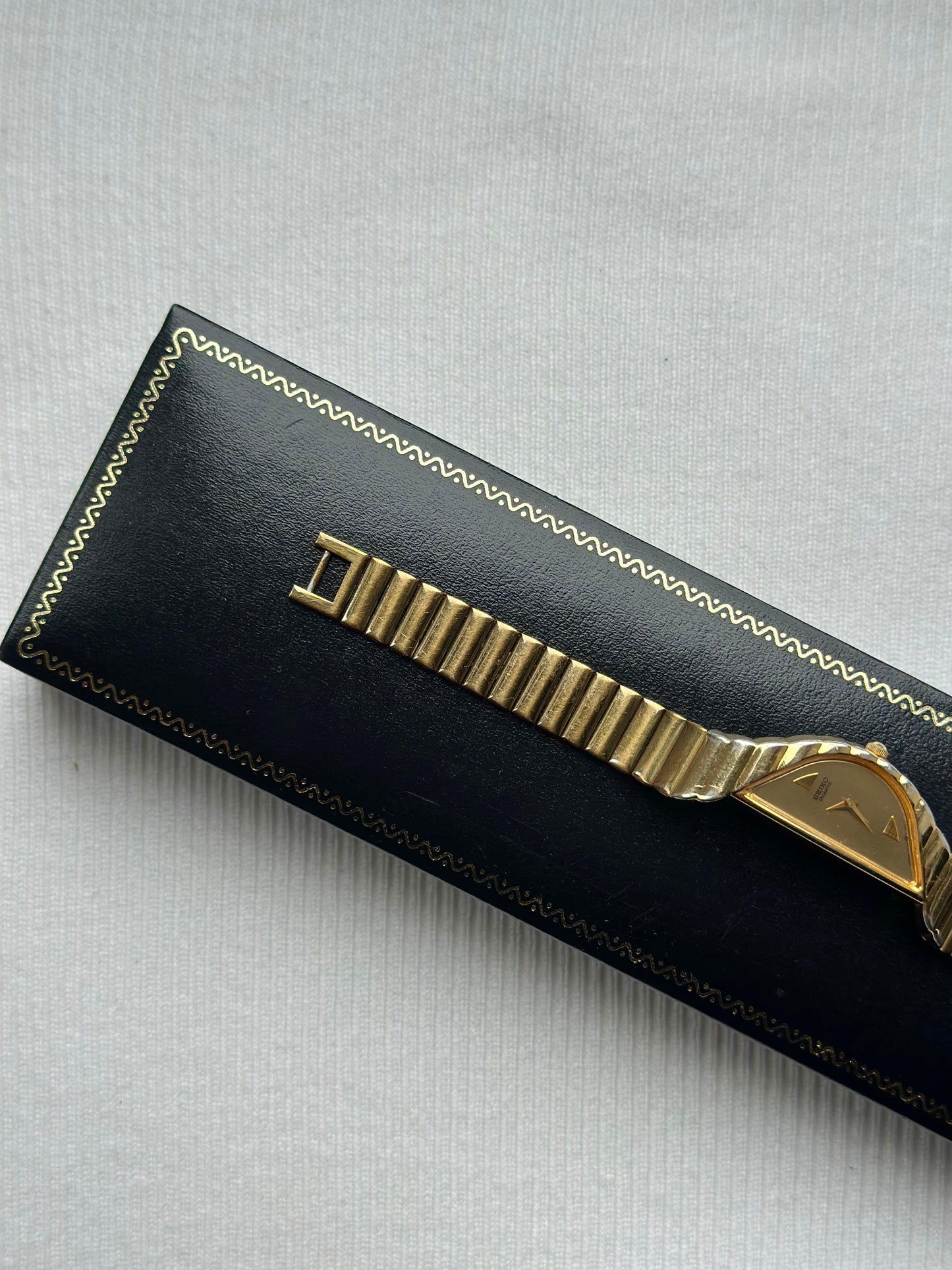 Montre Seiko Demi-Lune Vintage Rare