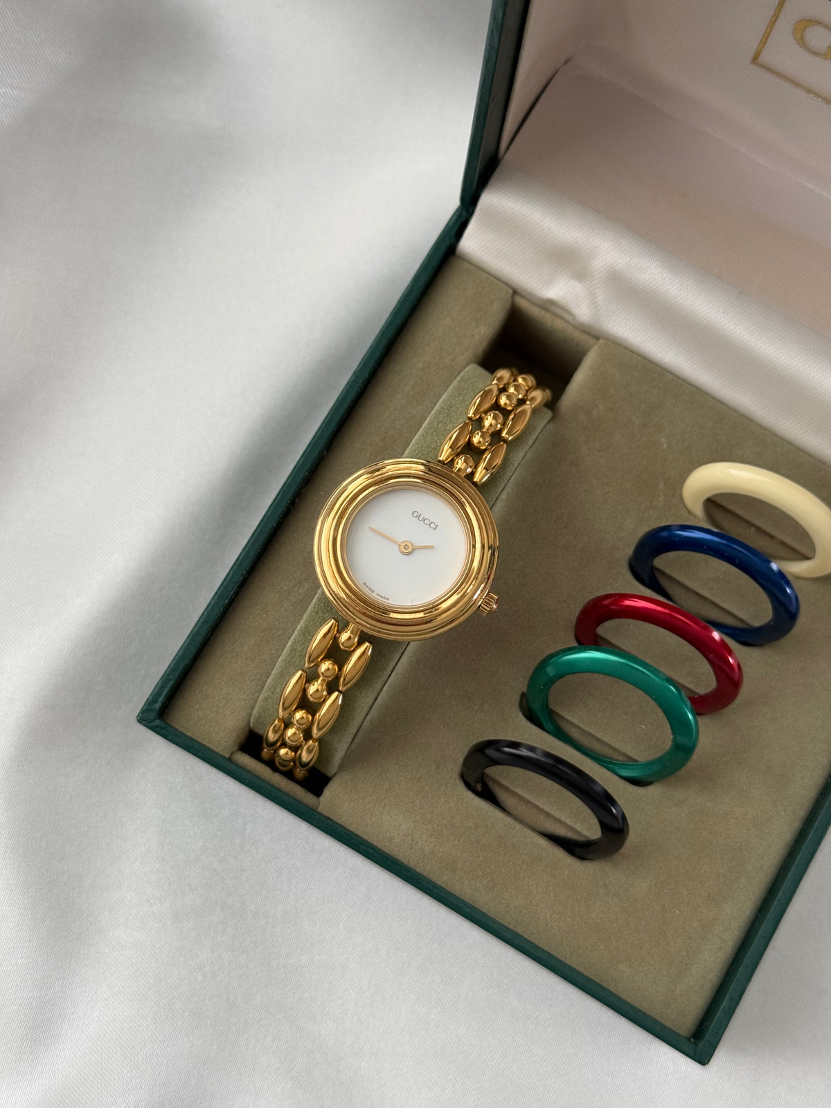 Vintage Gucci 1200L Watch with 6 Bezels, Box & Papers – photo 3