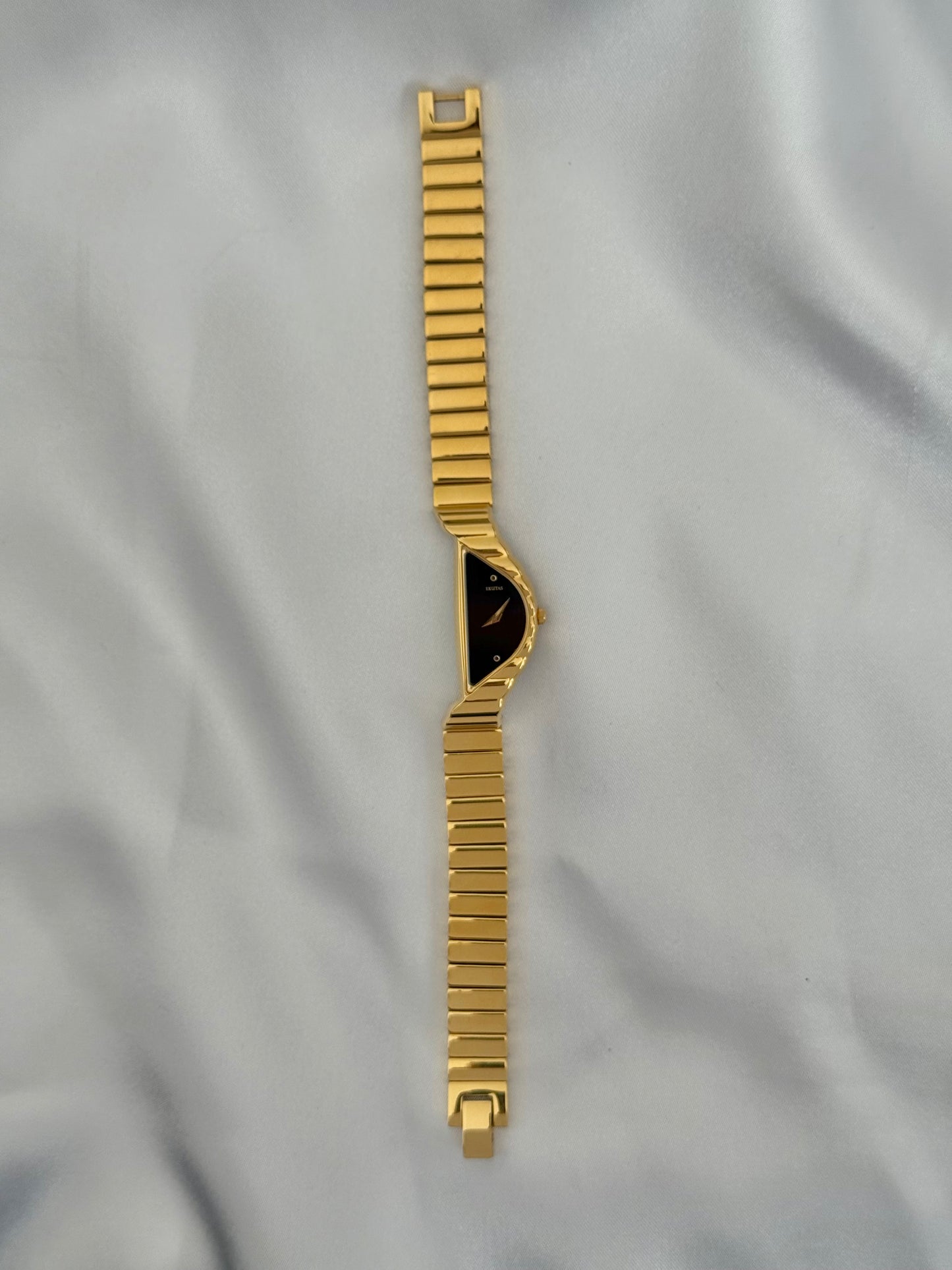 The Ekiztas Half Moon Watch