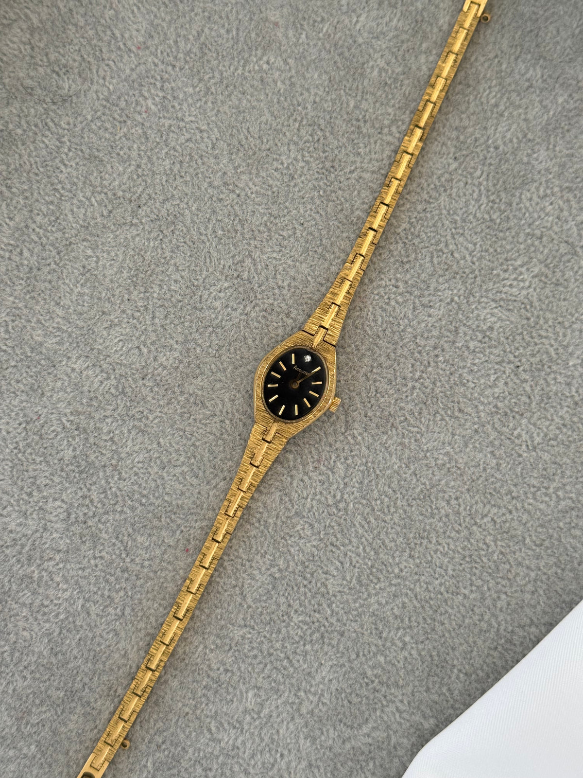 Vintage Accurist Watch