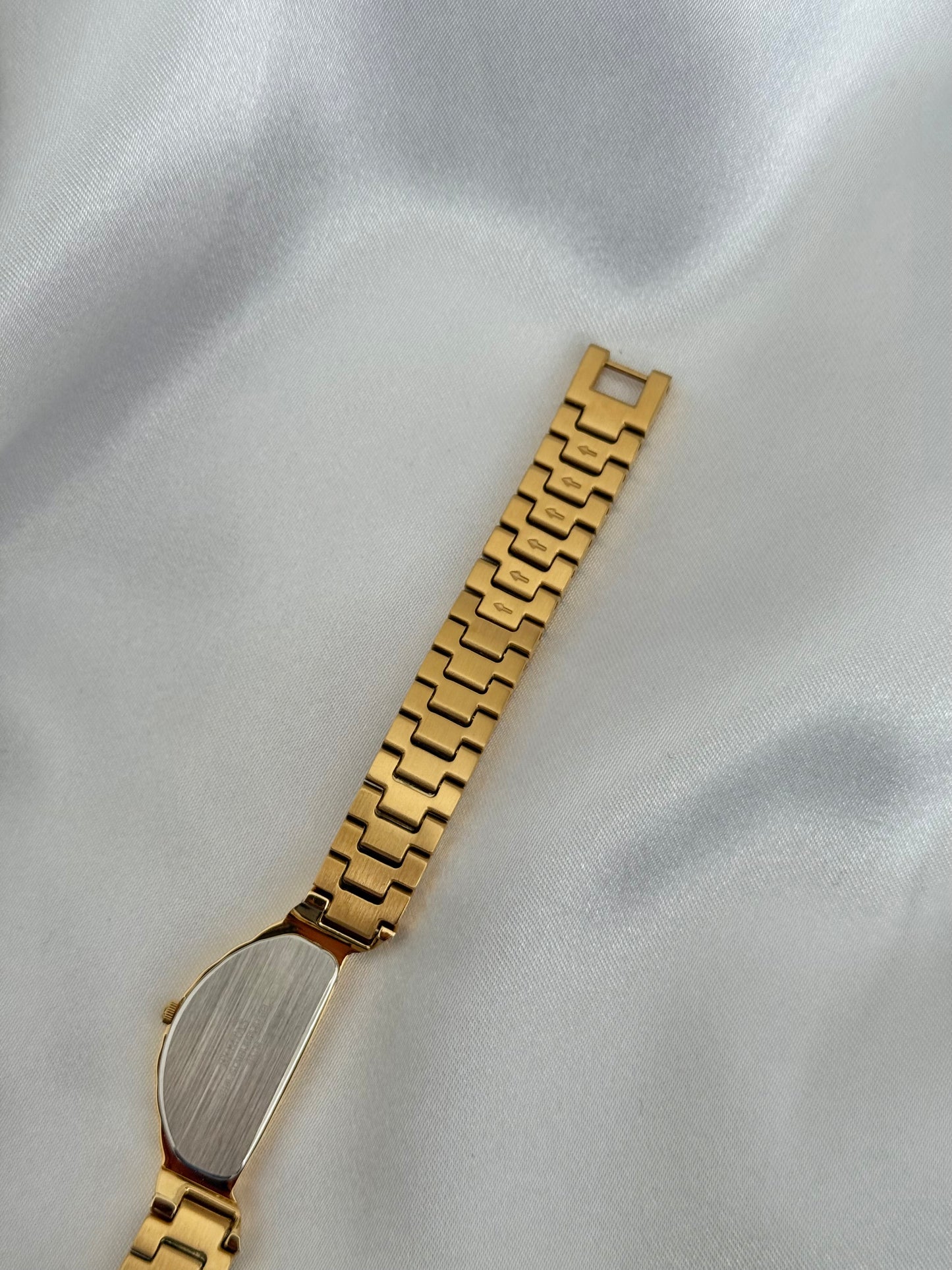 The Ekiztas Half Moon Watch