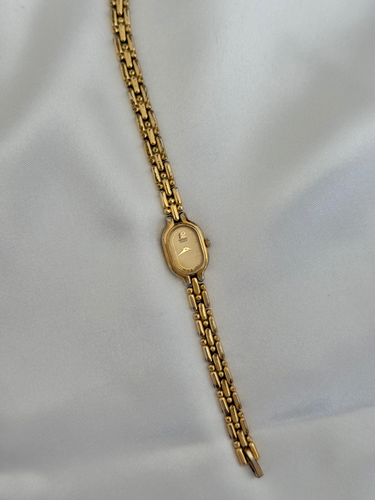 Dainty Vintage Seiko Watch
