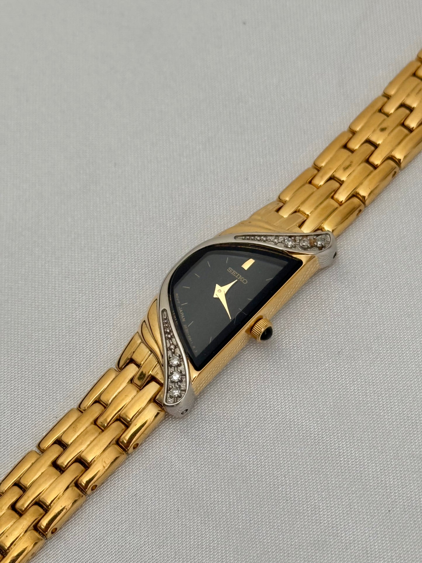 Rare Vintage Asymmetric Seiko Watch