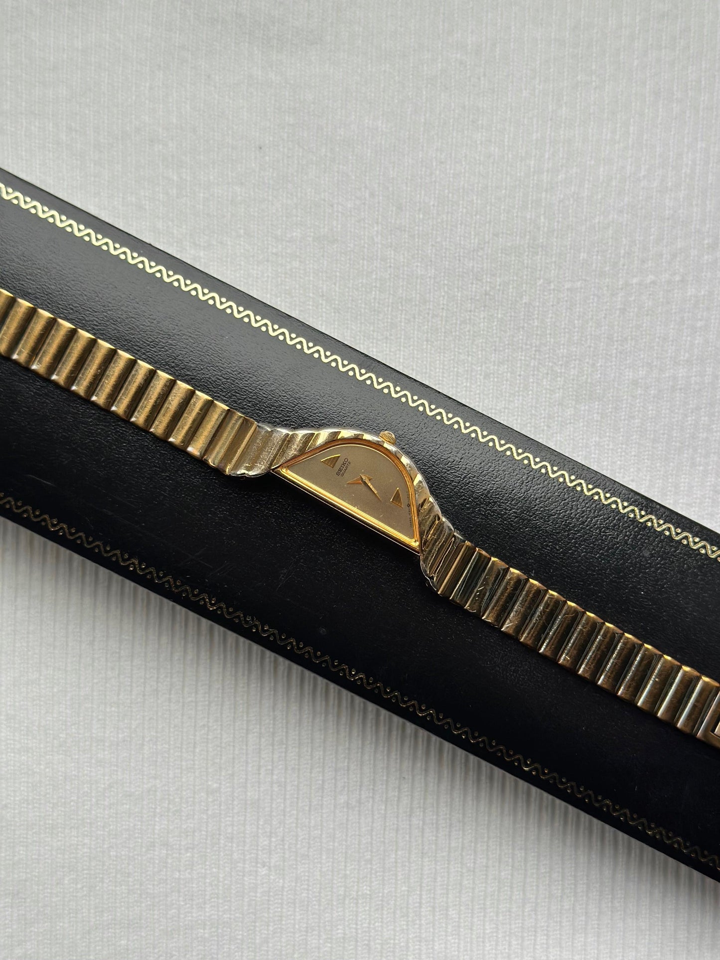 Montre Seiko Demi-Lune Vintage Rare