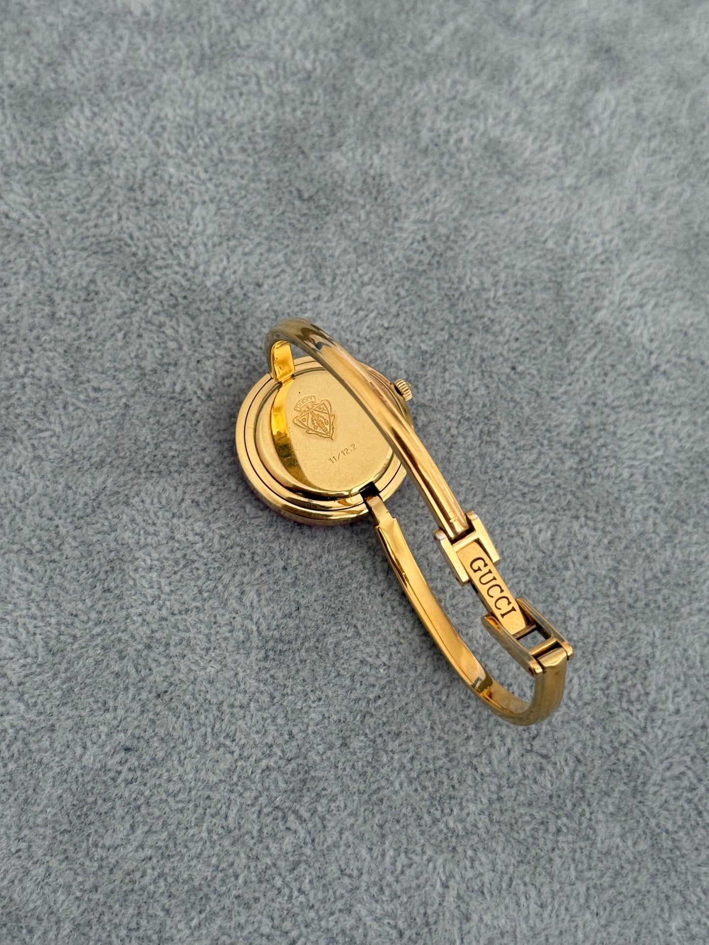 Vintage 1100L Gucci Watch