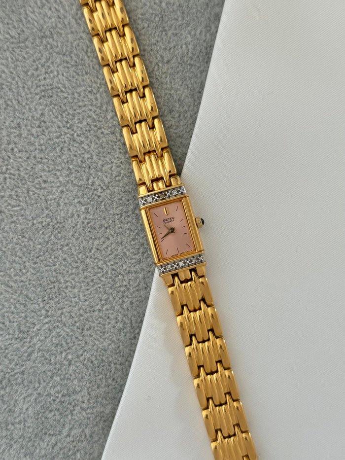 Vintage 1990s Seiko ladies' watch with pink dial