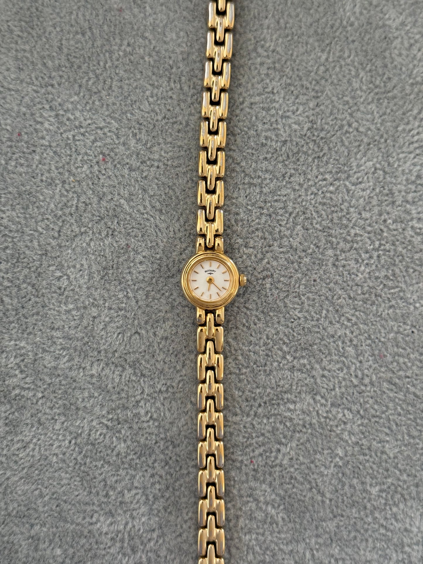 Dainty Vintage Rotary Watch