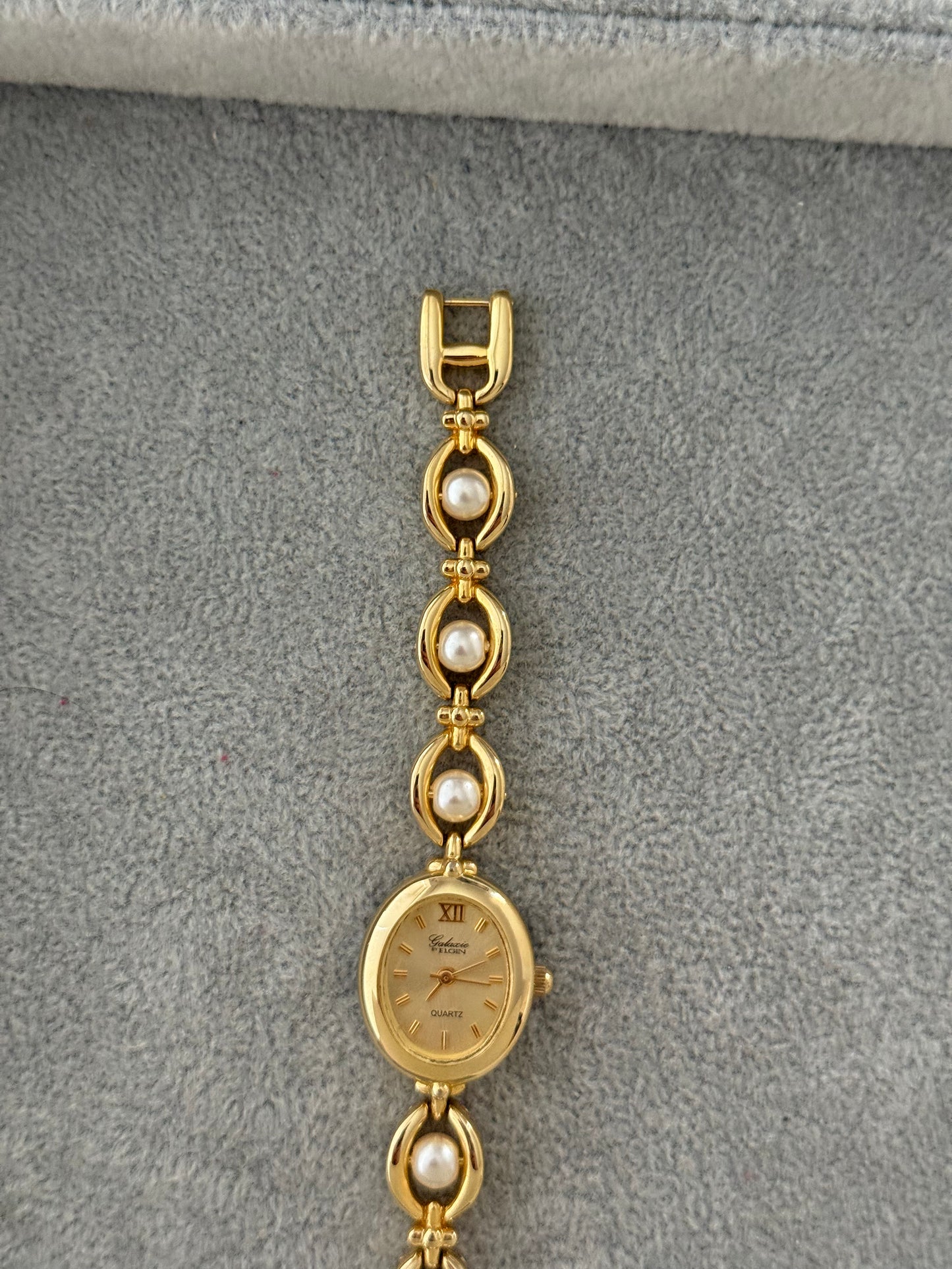Vintage Pearl Watch