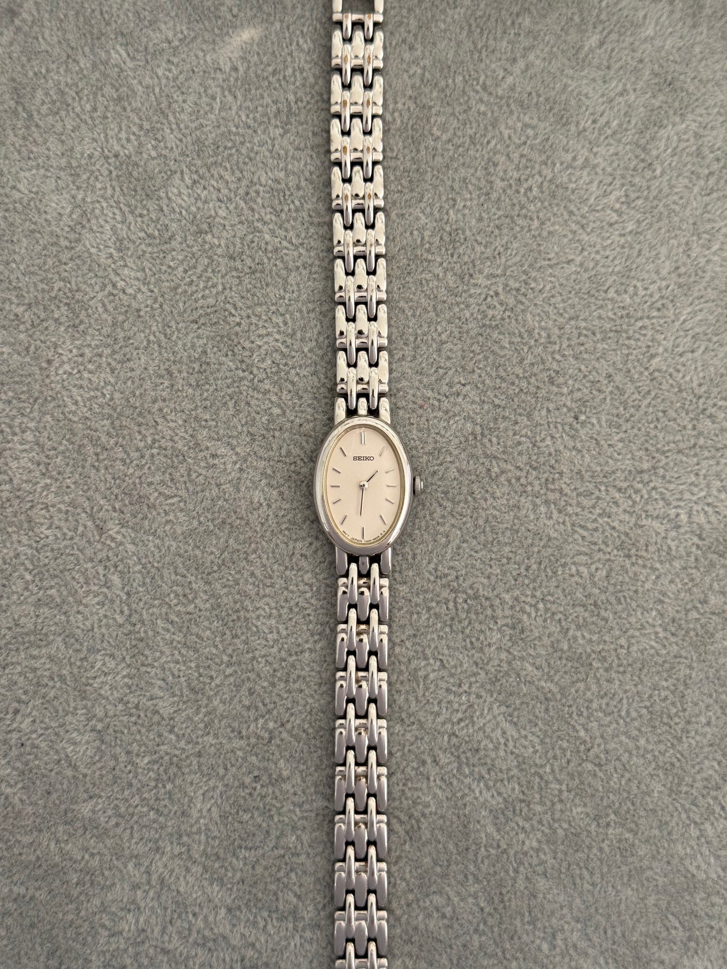 Vintage Silver Seiko Watch
