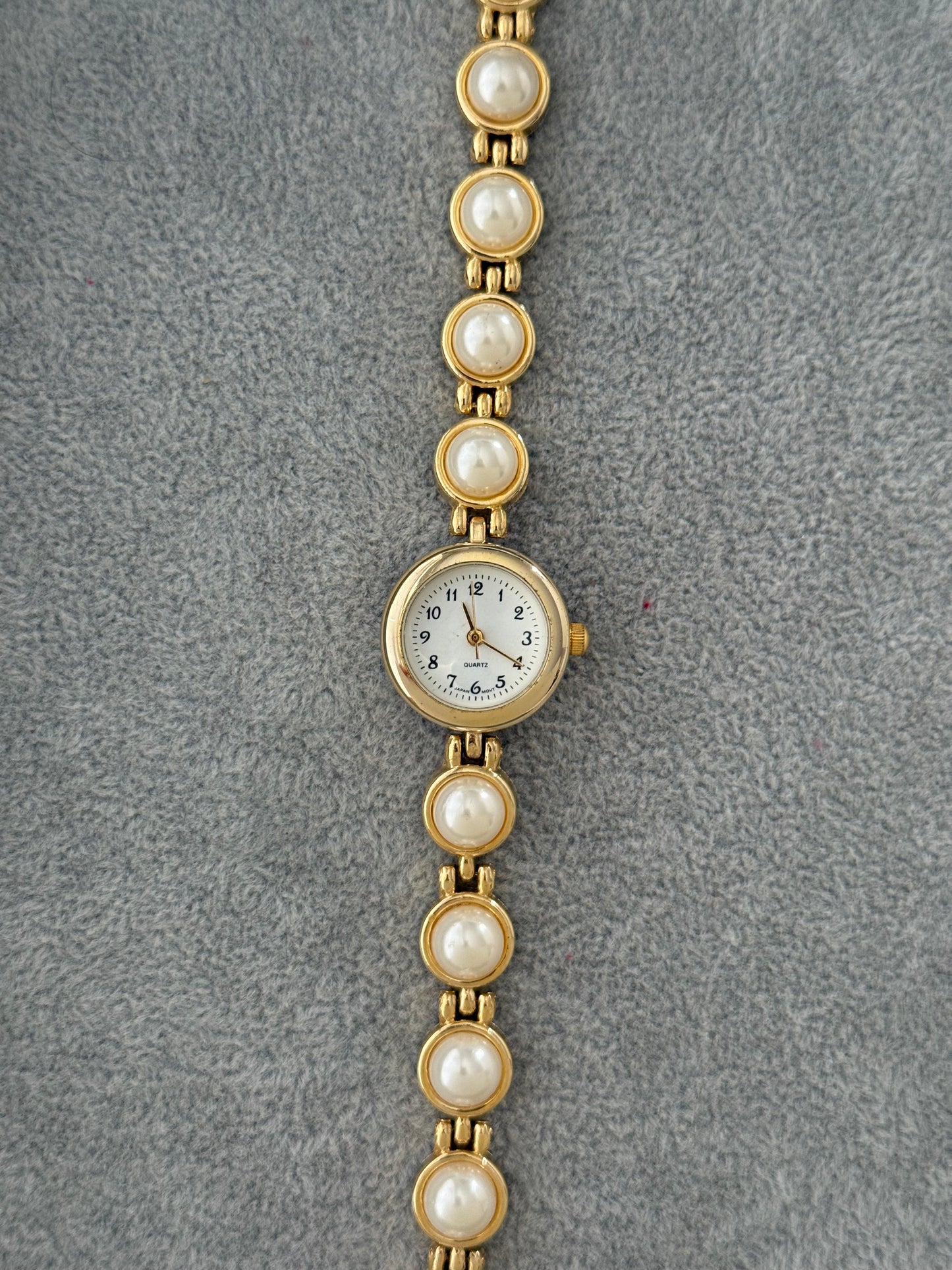 Vintage Pearl Watch