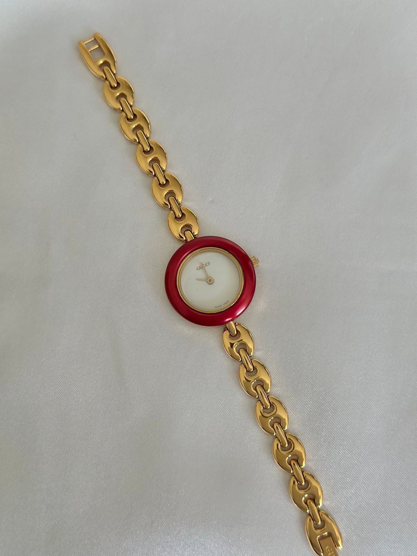 Vintage 1200L Gucci Watch