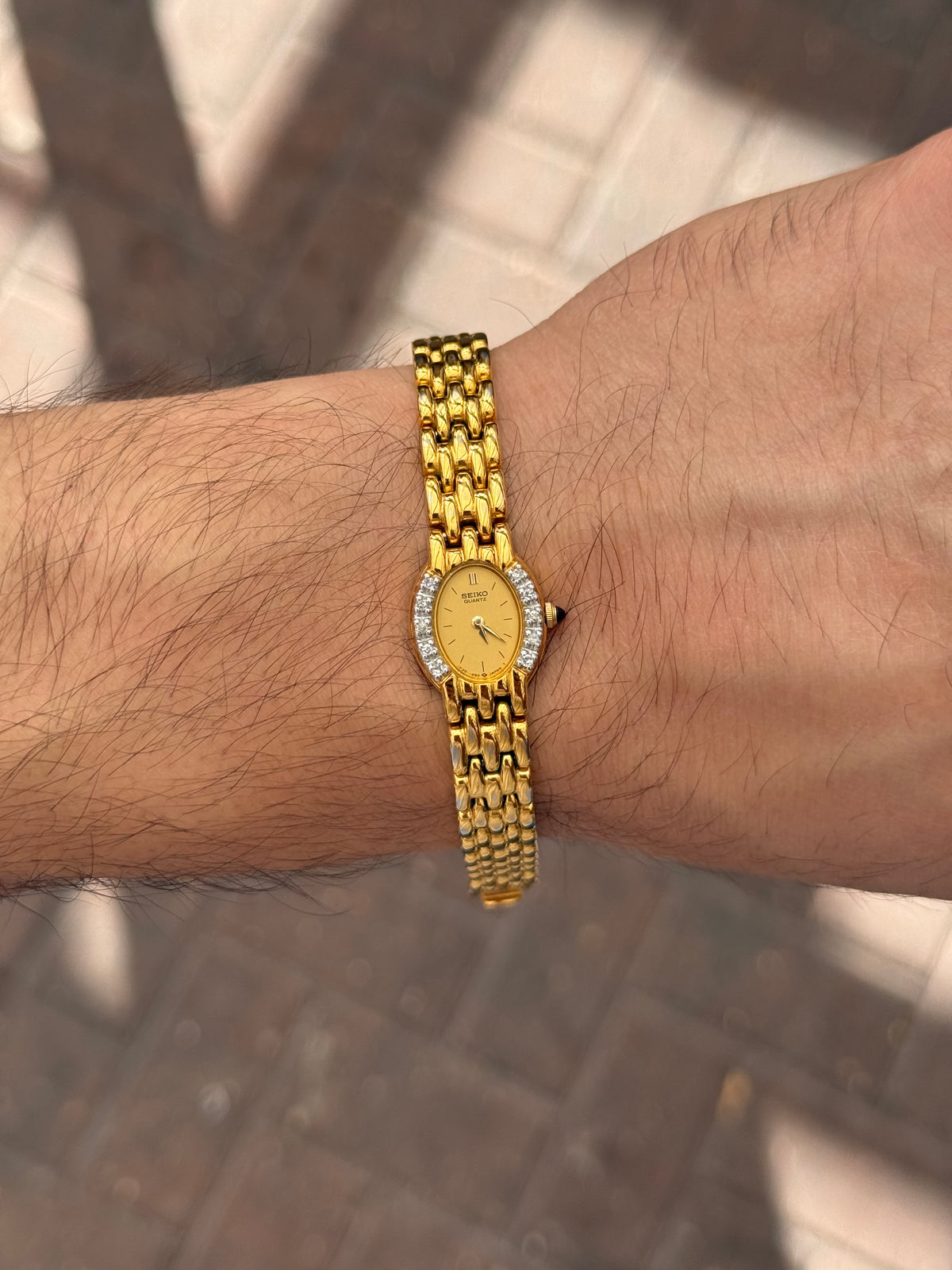 Rare 1991 Vintage Seiko Watch - Special Diamond Bezel 1F20-5G19