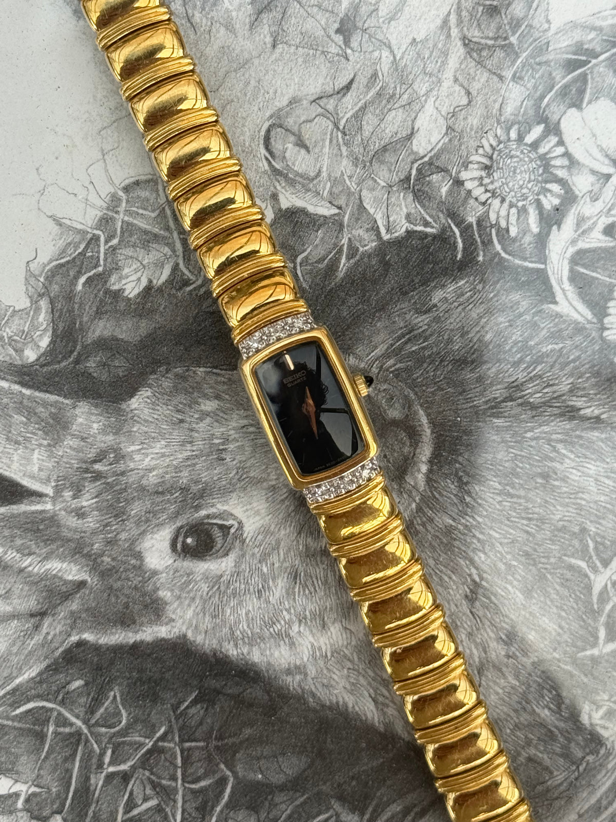 NW Vintage 90’s Diamond Bezel on Black Dial Seiko Watch 2E20-6929