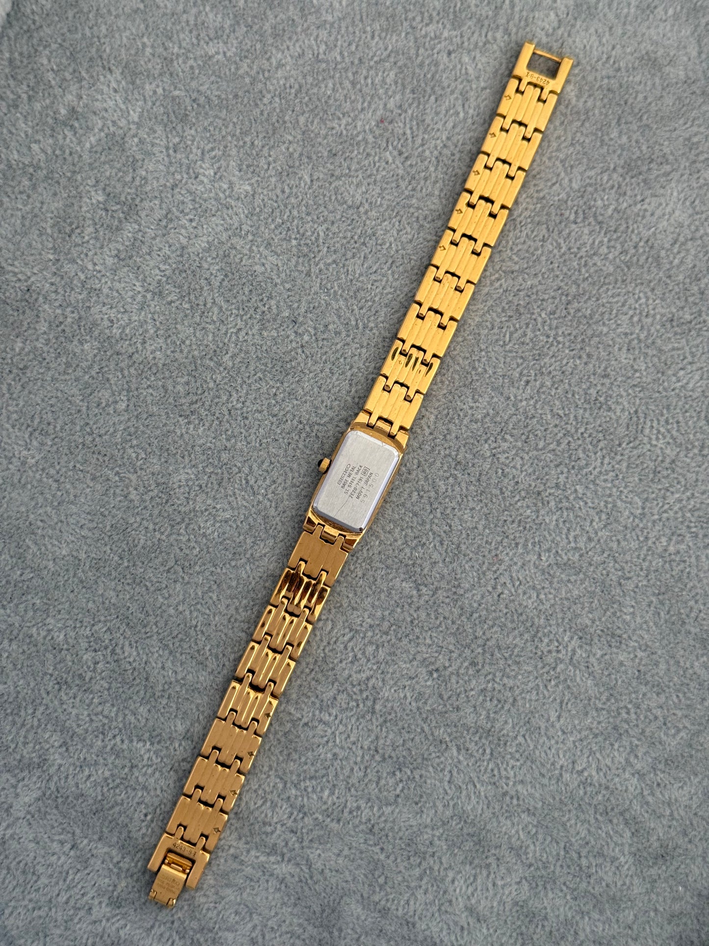 Rare New Old Stock 1990’s Diamond Bezel Seiko Watch, Pink Dial