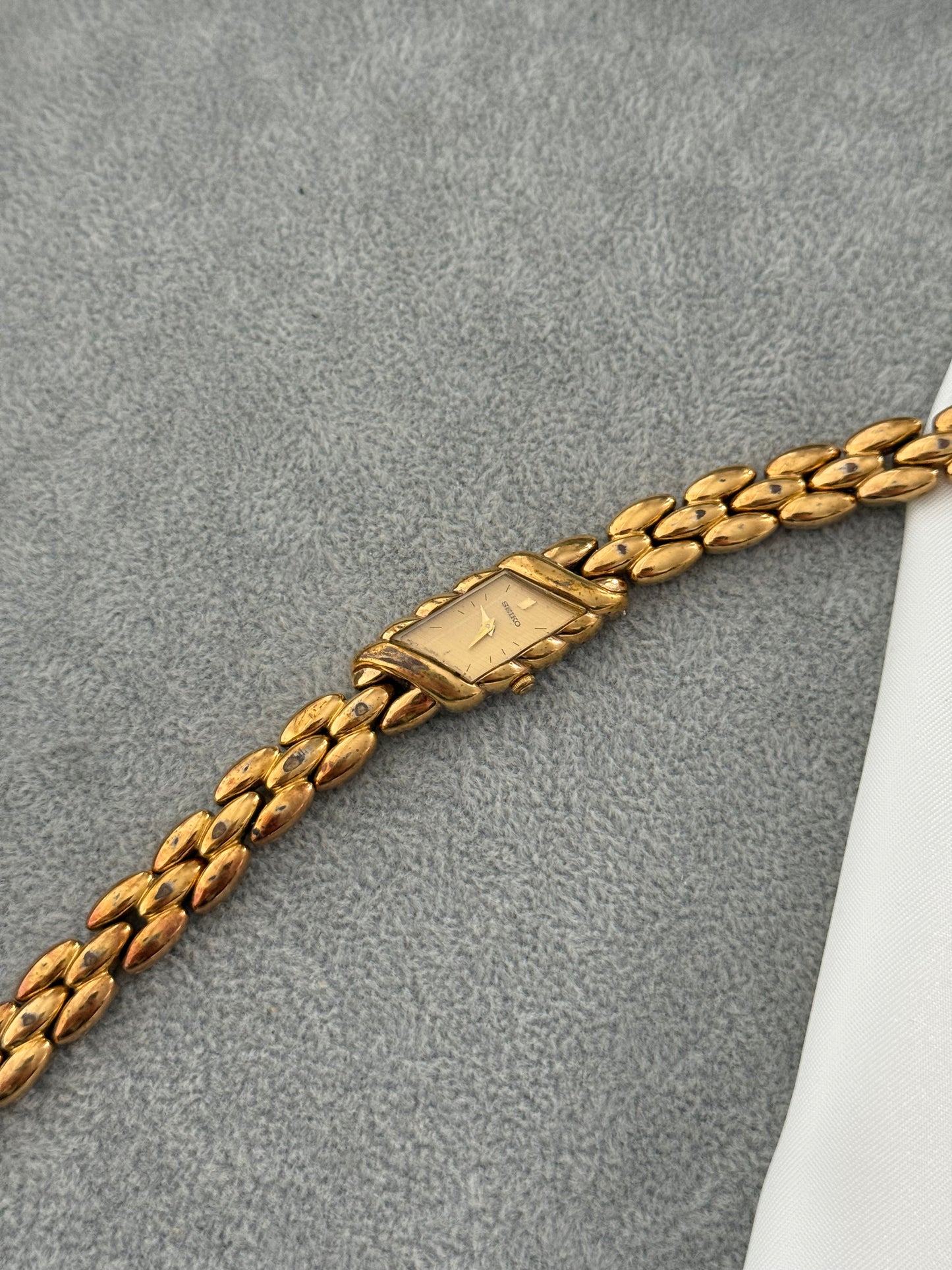Rare Vintage Asymmetric Seiko Watch