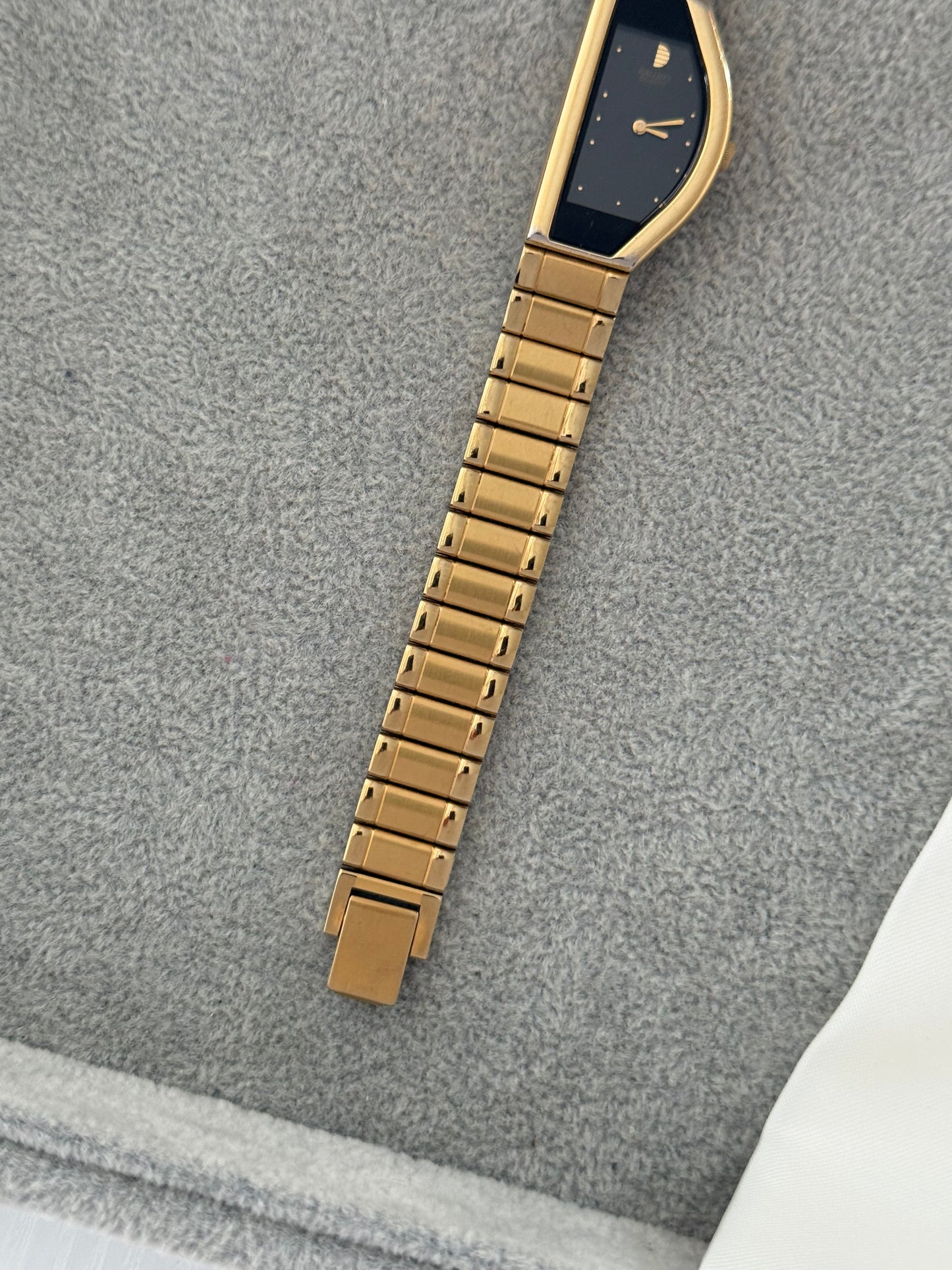 Rare Vintage Half Moon Seiko Watch