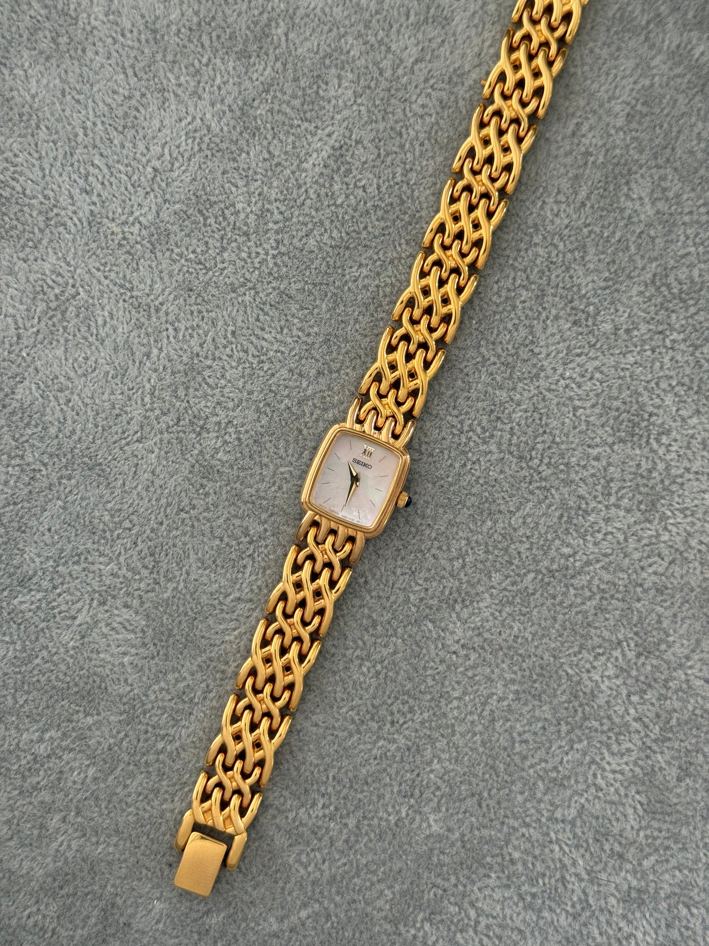 Vintage Mother Of Pearl Seiko Watch