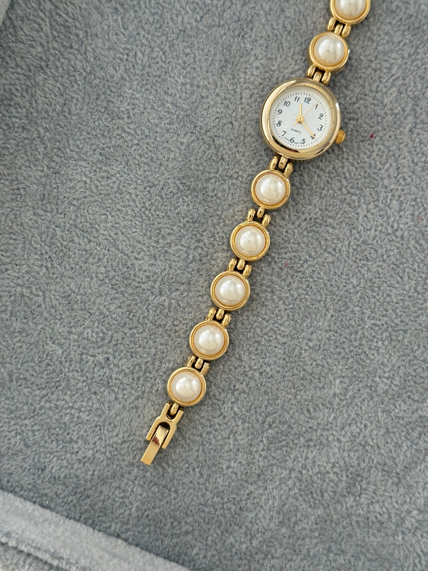 Vintage Pearl Watch