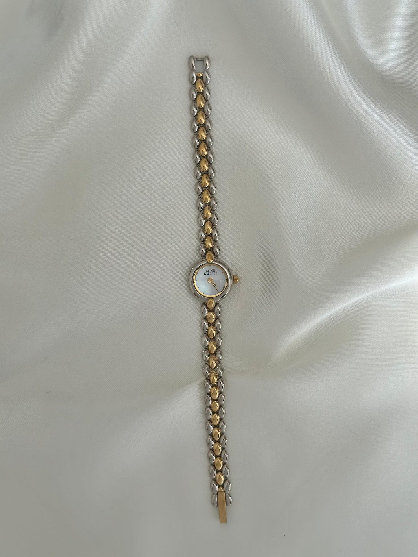 Vintage Dainty Watch