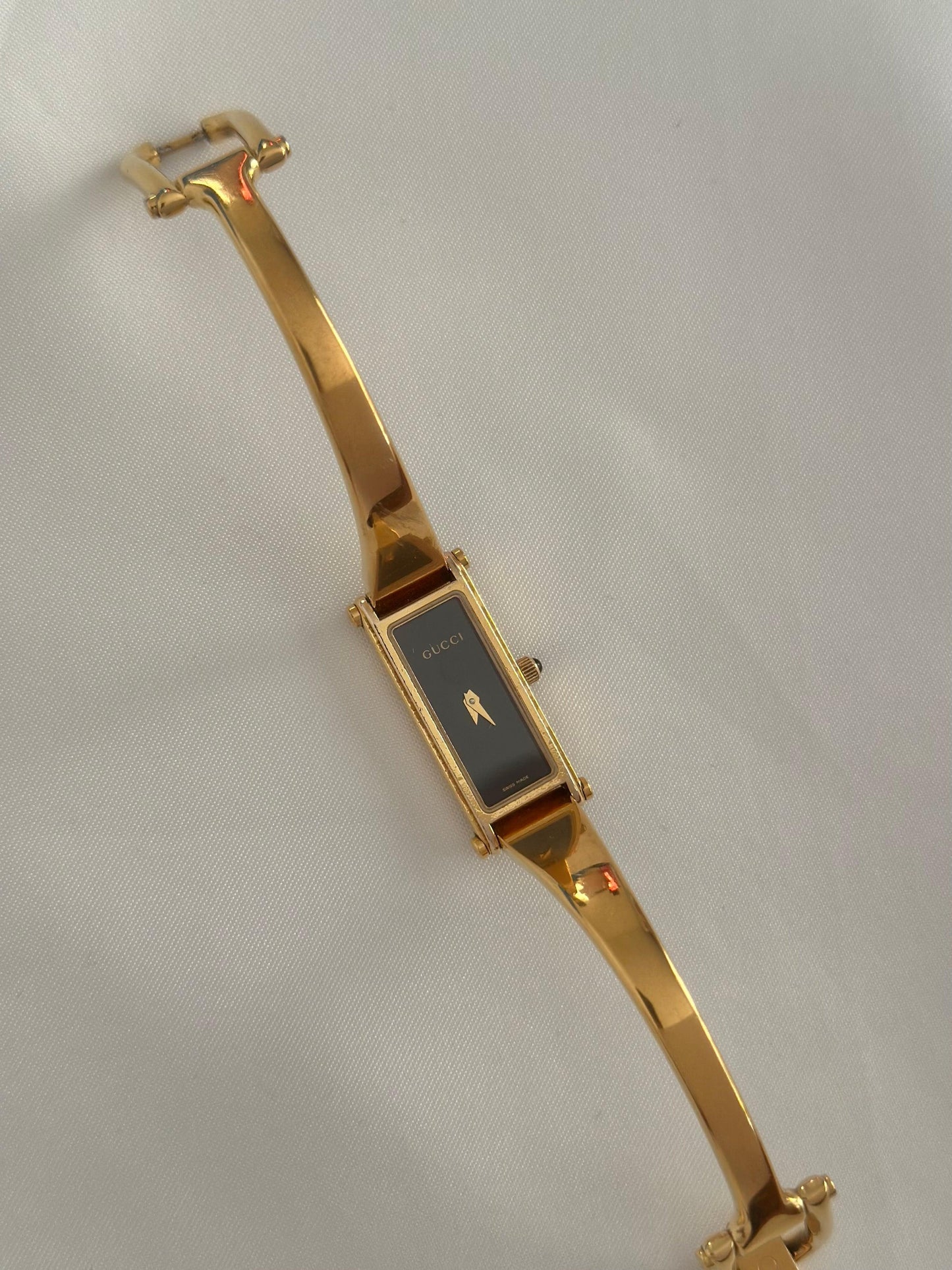 Vintage 1500L Gucci Watch